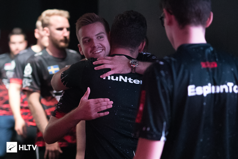 恭喜Kanavi夺得年度最佳打野：一同磨砺，我们继续前行